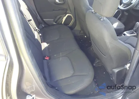 2017 Jeep Renegade Latitude 4X4 z USA, uszkodzony, nr VIN ZACCJBBB6HPE42257